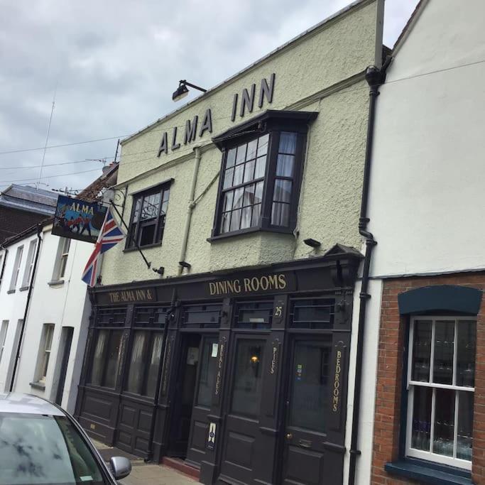 Travellers' Choice In Harwich-Essex Villa ภายนอก รูปภาพ
