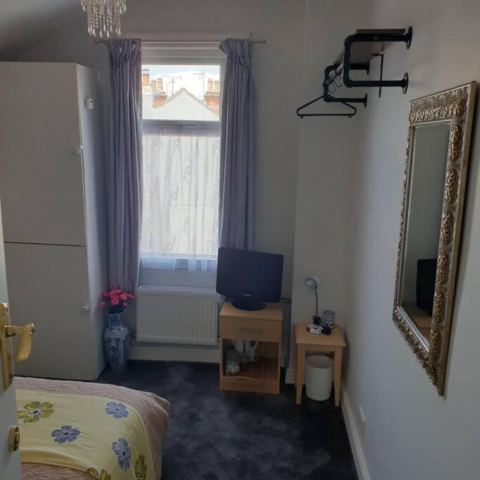 Travellers' Choice In Harwich-Essex Villa ภายนอก รูปภาพ