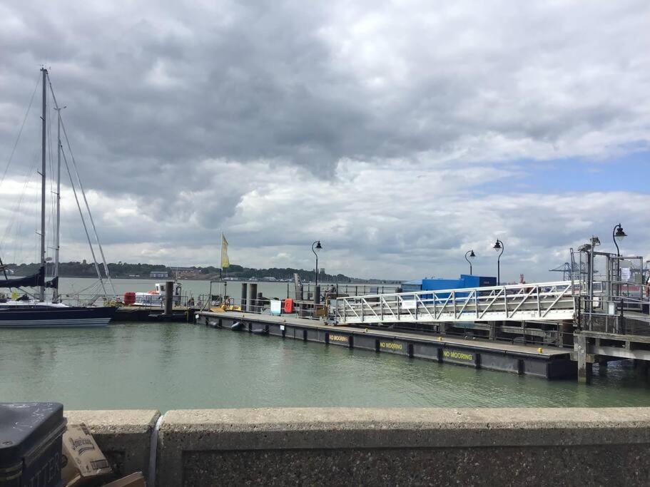 Travellers' Choice In Harwich-Essex Villa ภายนอก รูปภาพ