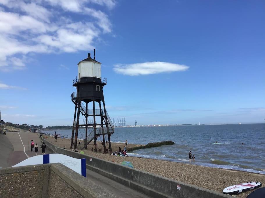 Travellers' Choice In Harwich-Essex Villa ภายนอก รูปภาพ