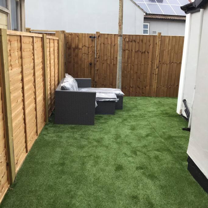 Travellers' Choice In Harwich-Essex Villa ภายนอก รูปภาพ