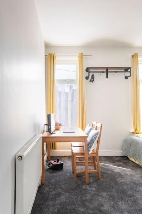 Travellers' Choice In Harwich-Essex Villa ภายนอก รูปภาพ