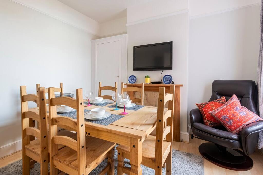 Travellers' Choice In Harwich-Essex Villa ภายนอก รูปภาพ