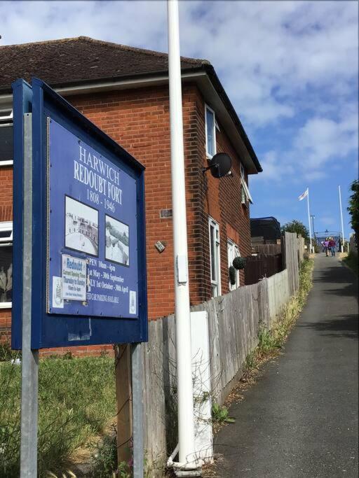 Travellers' Choice In Harwich-Essex Villa ภายนอก รูปภาพ